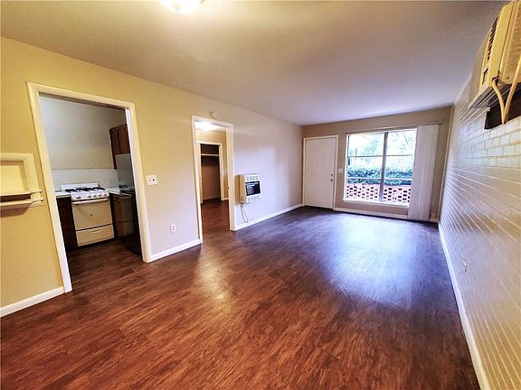 5th image of 6605 NW 30th Ter APT 18