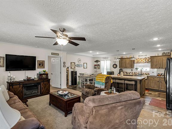 5th image of 3427 Bethel Boat Landing Rd