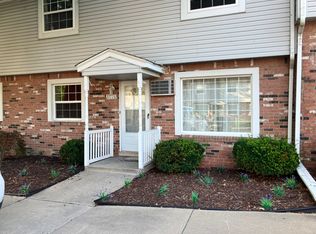 27776 Reo Rd, Grosse Ile, MI 48138