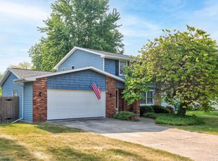 2312 Gatesboro Dr E, Saginaw, MI