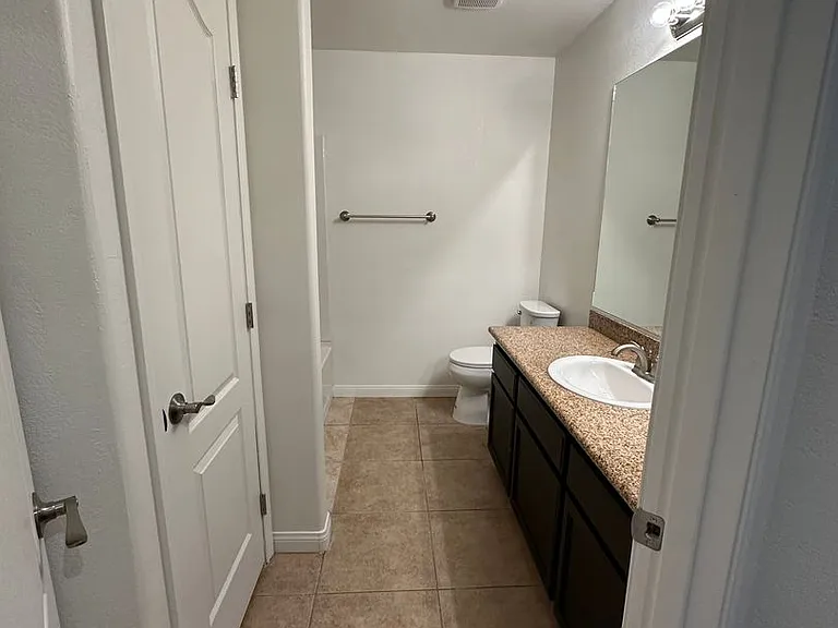 3433 Rustic Meadow Ct — Photo 12