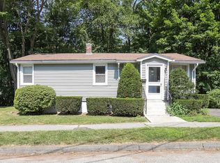24 Greybert Ln, Worcester, MA 01602