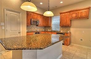 3rd image of 6825 Parker Creek Pl