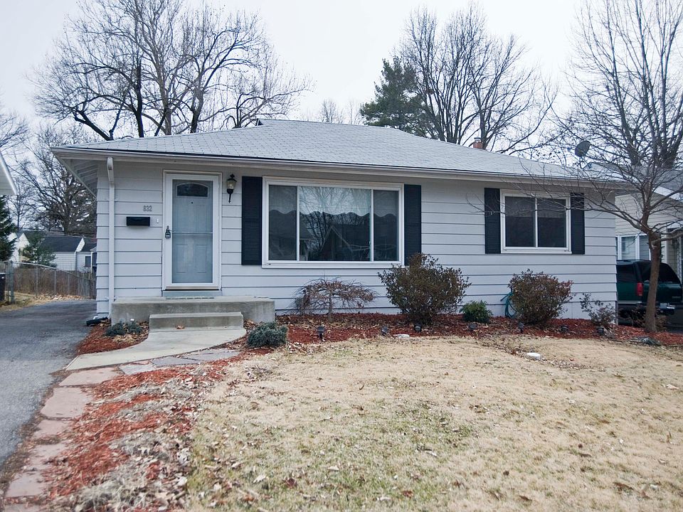 1st image of 832 Queen Anne Pl