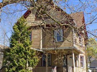 18 Kenilworth Ter, Rochester, NY 14605