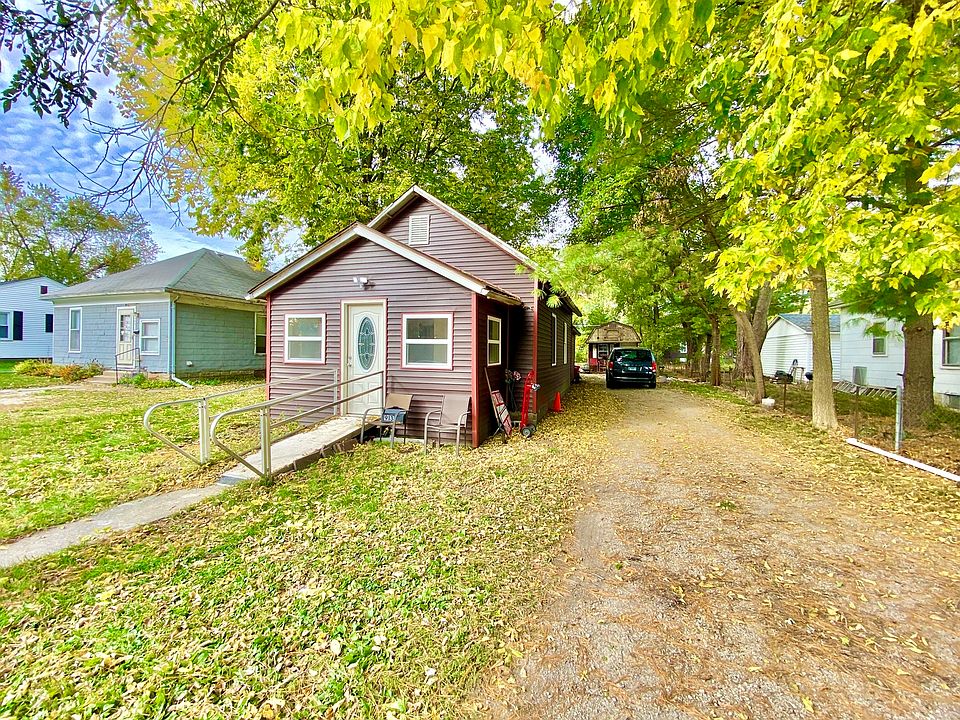 1st image of 913 N Bell Ave