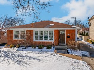968 S Saylor Ave, Elmhurst, IL