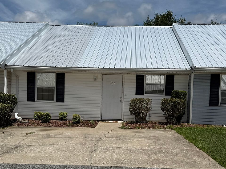 1st image of 106 Winter Chase Ln
