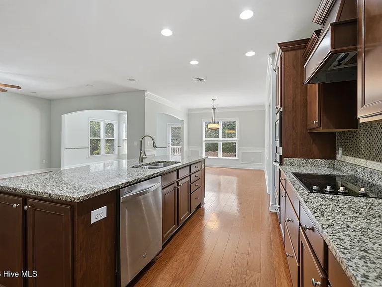 5028 Lagan Ct — Photo 22