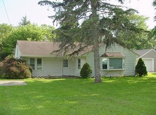 1107 Napoleon Rd, Jackson, MI 49201