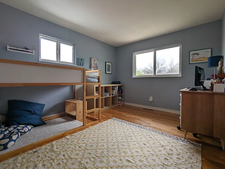 2845 Emerson Ave — Photo 10