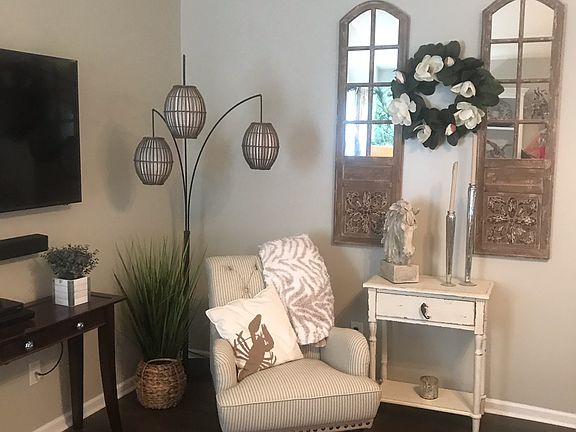 Neutral fresh paint 