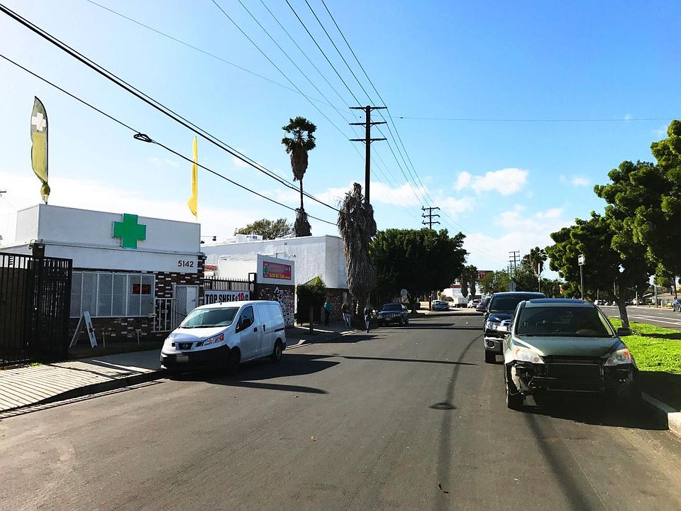2nd image of 5142 Venice Blvd