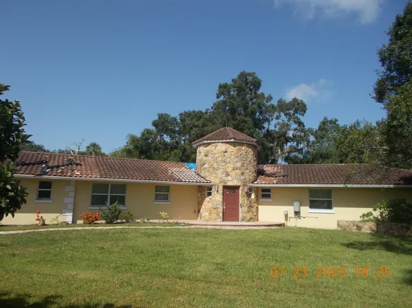 3781 S 25th Street, Fort Pierce, FL 34981
