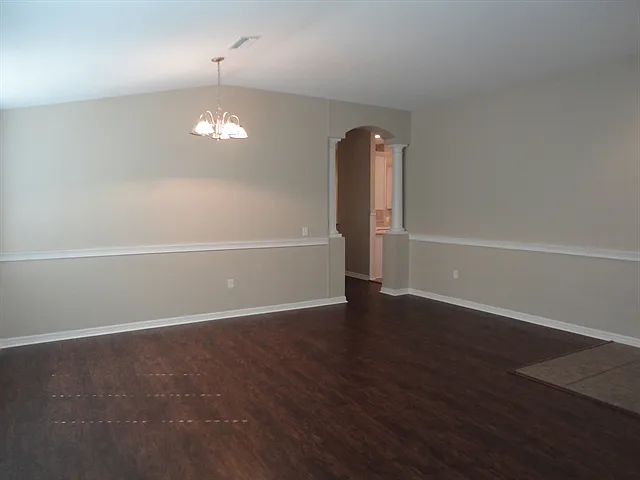 4015 Warwick Hills Dr — Photo 3