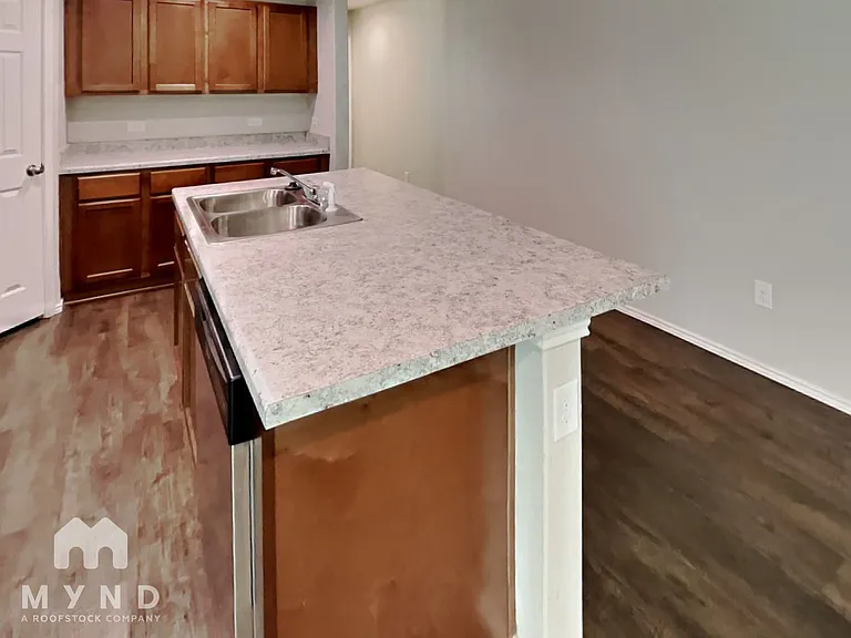 3806 Colemans Run — Photo 4