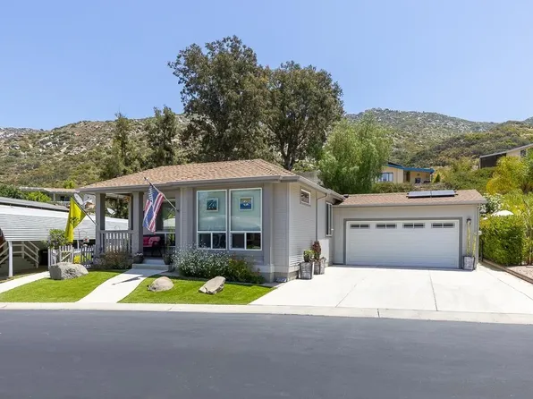 8975 Lawrence Welk Dr Spc 408, Escondido, CA 92026
