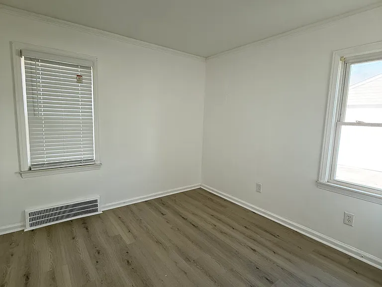 6441 Kendal St — Photo 7