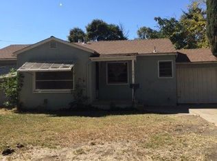 701 Elm Ave, Gustine, CA 95322