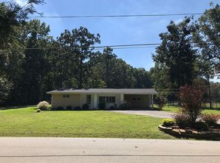 9024 Raydoe Rd, Ooltewah, TN 37363