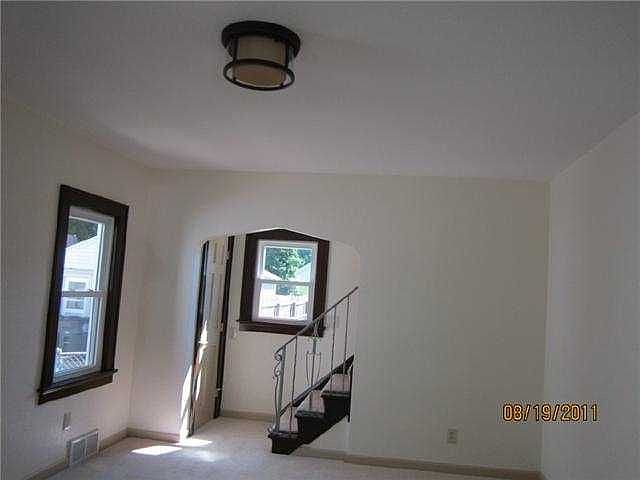 2nd image of 3660 Almeda Dr