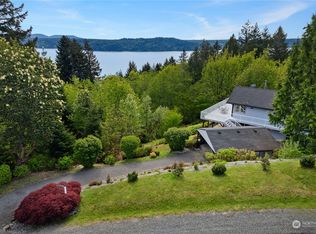 81 N Beacon Point Loop S, Lilliwaup, WA 98555