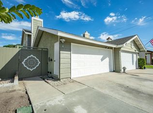 2605 W Columbine Ave APT A, Santa Ana, CA 92704