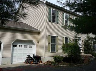 103 Edgemere Ave, Greenwood Lake, NY 10925