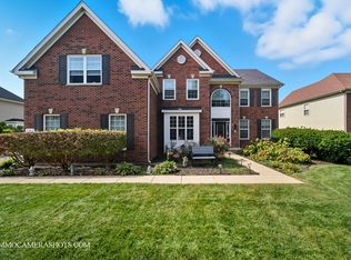 1142 Deerpath Rd, Aurora, IL 60506