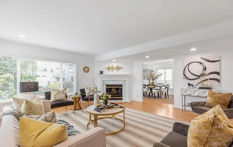1 bed, 990 sqft, $5,200 — Photo 2