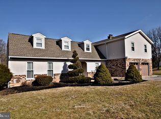 301 S Barry Ave, Norristown, PA 19403