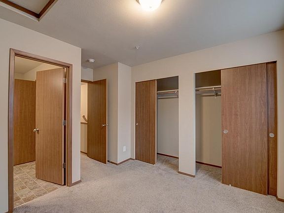 2nd image of 4020 S Puget Sound Ave