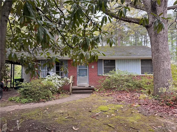 2404 Omega Rd, Henrico, VA 23228