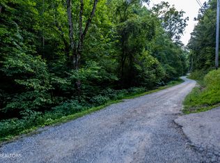 Hidden Hollow Way, Sevierville, TN 37862