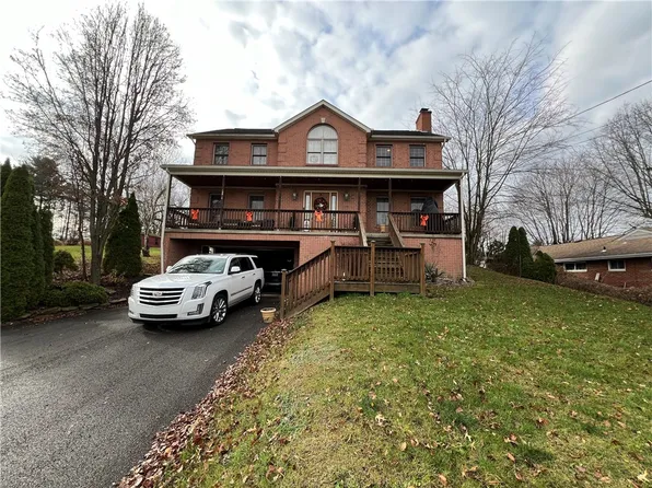 39 Laurel Ridge Rd, Coraopolis, PA 15108