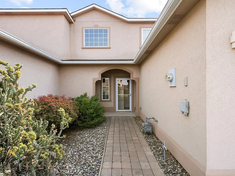 6005 Mia Ln — Photo 11
