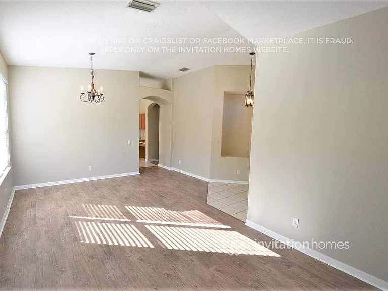 4163 101st Ave E — Photo 3