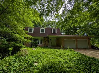 3710 S Ramshorn Dr, Fremont, MI 49412