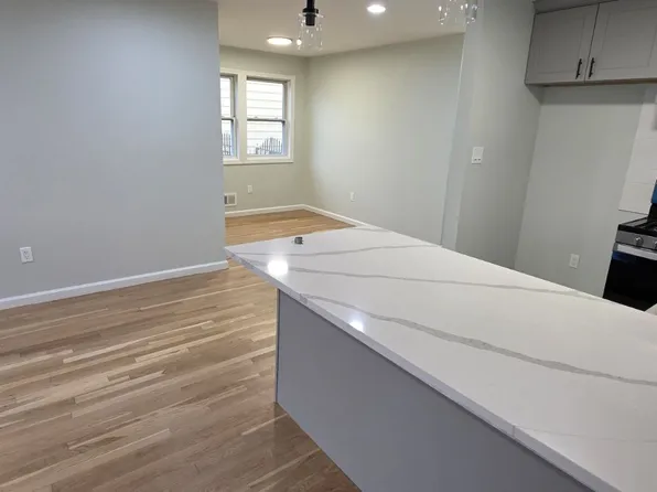140 Orange St Floor 1, Bloomfield, NJ 07003