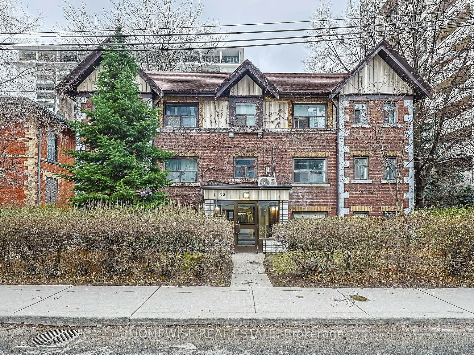 Studio, $1,638 — Photo 1