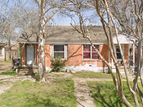 2927 Falls Dr, Dallas, TX 75211