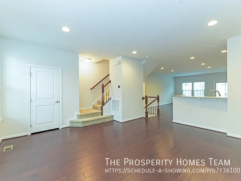 2744 Fredericksburg Rd — Photo 28