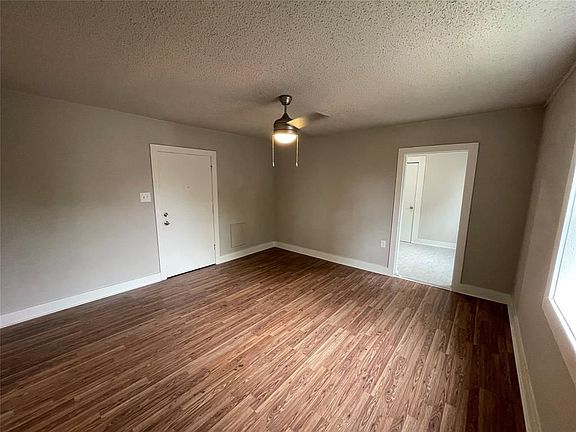 5th image of 315 8th Ave N #4