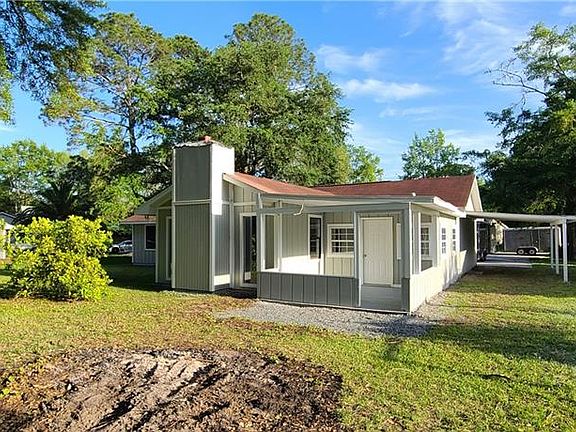5th image of 207 N Deerfield Dr