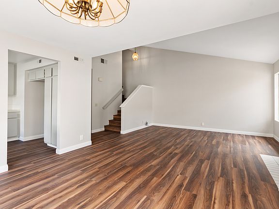 5th image of 7634 Palmilla Dr Unit 105