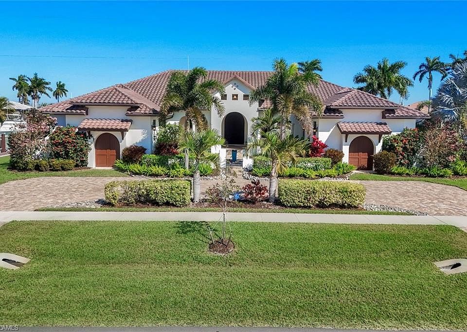 1st image of 1400 Forrest Ct