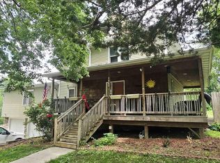 2007 7th Ave E, University Park, IA 52595