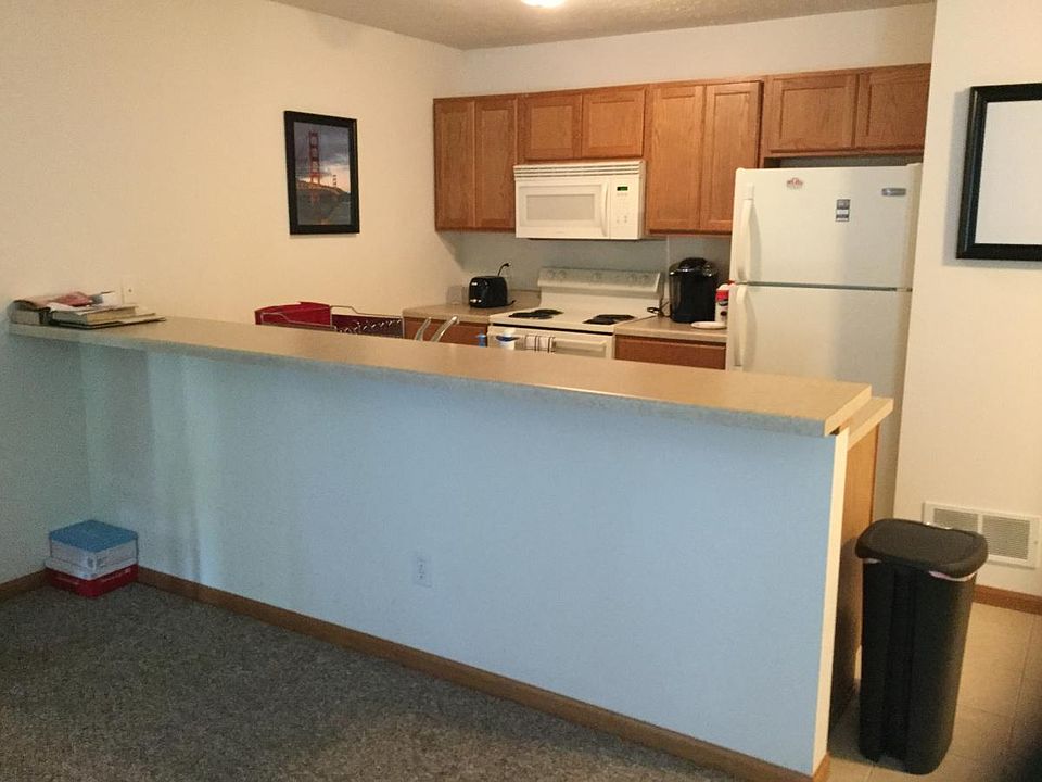 Kitchen bfest bar