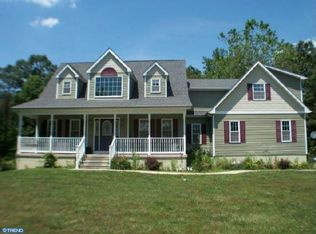 1047 S Blue Bell Rd, Newfield, NJ 08344