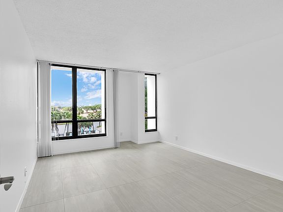 5th image of 7754 Lakeside Blvd APT 446
